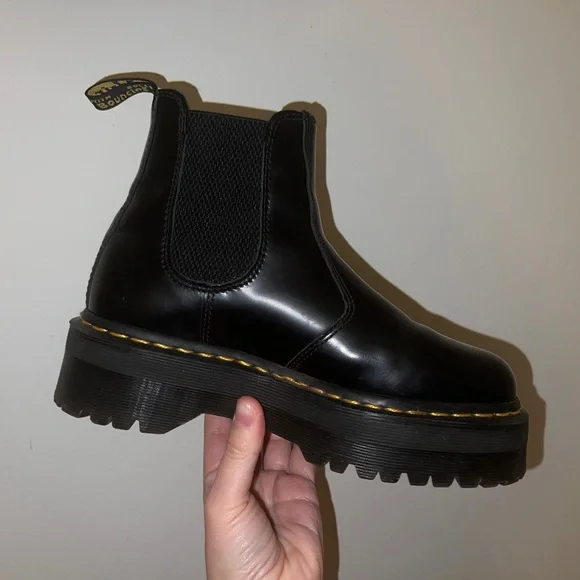 Martens Shoes Platform Chelsea Doc Martens Black Shiny